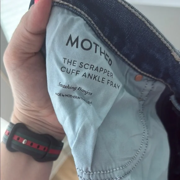 NWOT MOTHER The Scrapper Cuff Ankle Fray Straight Jeans with Vintage Wash - Picture 9 of 11